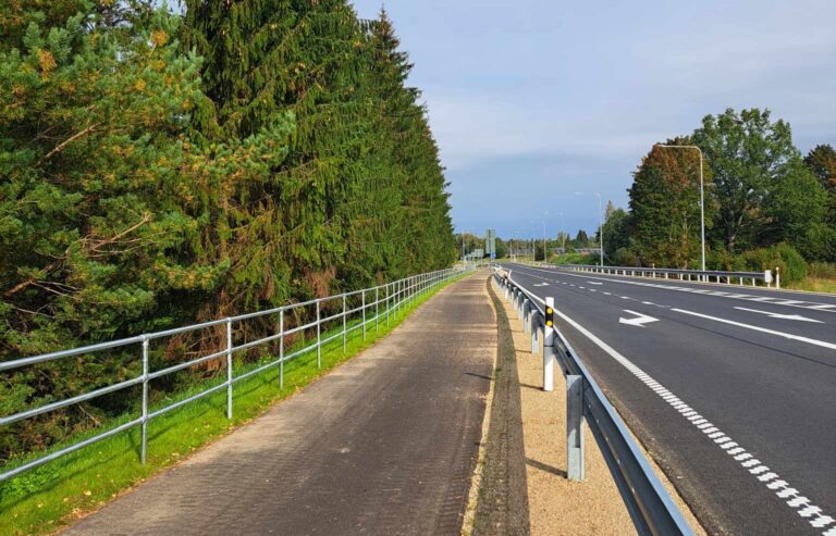 Riigitee nr 49 Imavere-Viljandi-Karksi-Nuia km 53,996-58,871 asuva Viljandi-Loodi