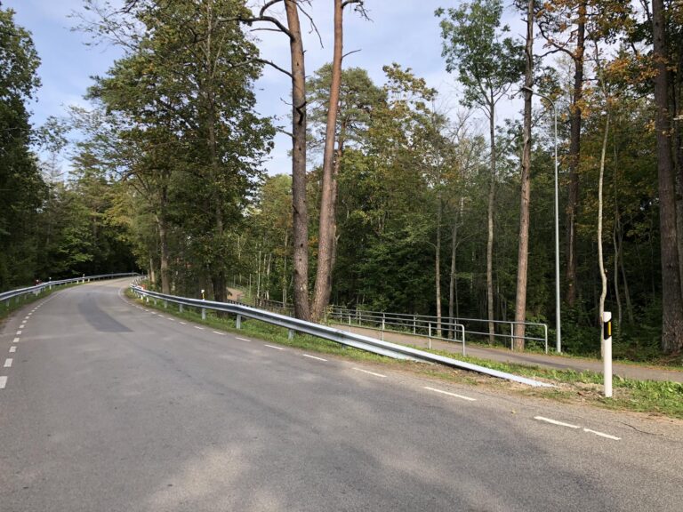 Tee nr 21118 Sõmera-Kärla-Uduvere KM 1,064 Kärla sild