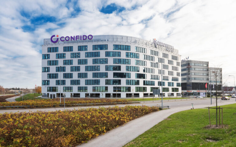 Pharma Plaza Tervisekeskus-büroohoone, Tallinn