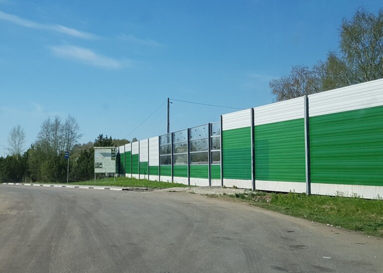 Riigitee 11114 Jüri-Vaida km 7,9 „Sillaotsa“ müratõkkesein