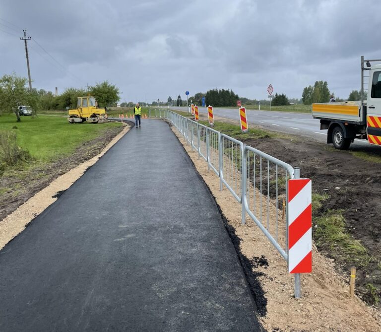 Hiiumaa, T-83 Suuremõisa-Käina-Emmaste km 11,55-11,60 liiklusohtliku koht