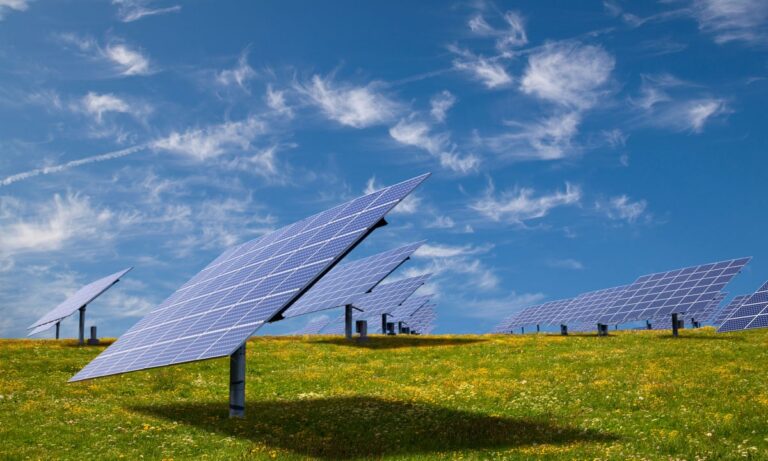 Lepalaane päikseelektrijaam Savikoja küla. Luunja vald Tartumaa