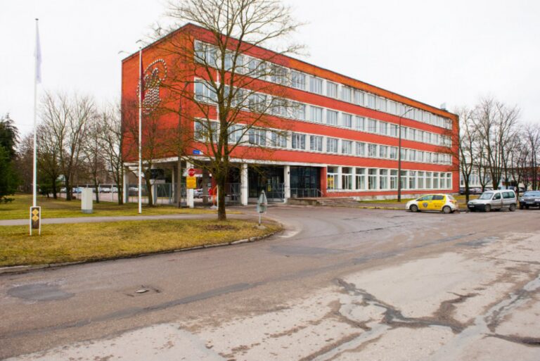 Leiburi tootmishoone põrkepiirded