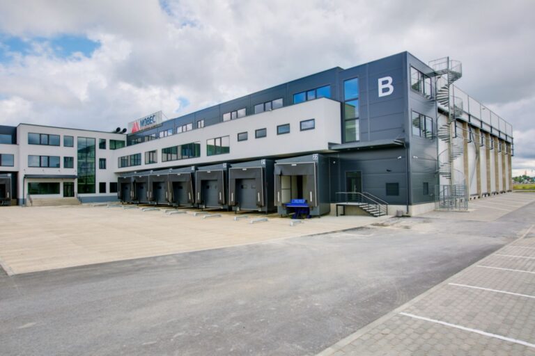 Mobec logistikahoone turvapiirded