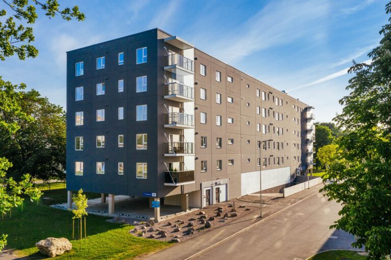 A.H. Tammsaare tee 89a korterelamu parkimismaja