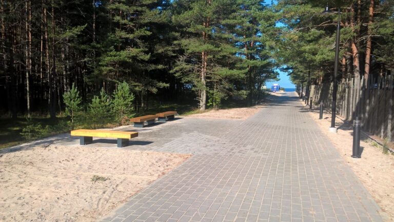 Liivaluite tee ja Vääna ranna vahelise kergliiklustee ja promenaad