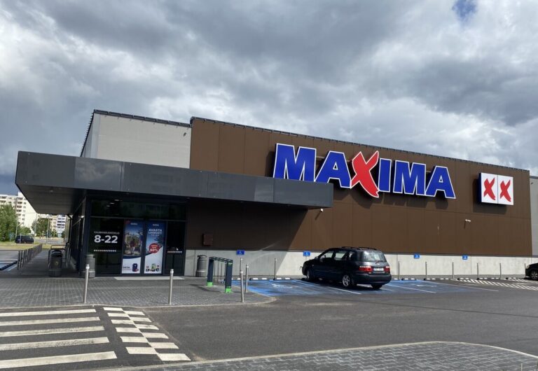 Maxima XX, Tallinna mnt 66, Pärnu